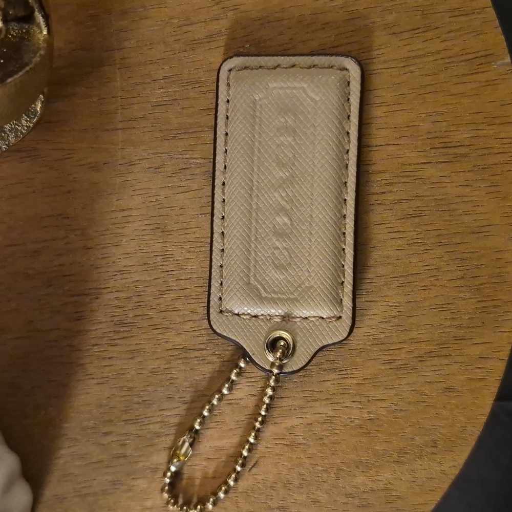 COACH Vintage Hang Tag 2.25"